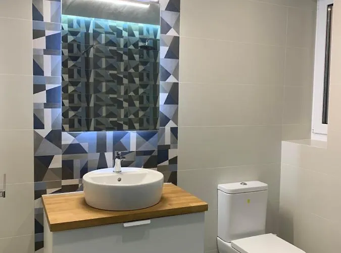 Bierzo Habita 아파트 *